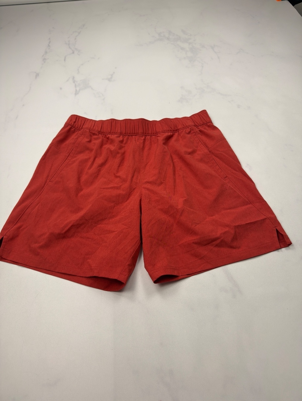 Old Navy Athletic Shorts Rust 2010s Sporty Minimalist - Mens M